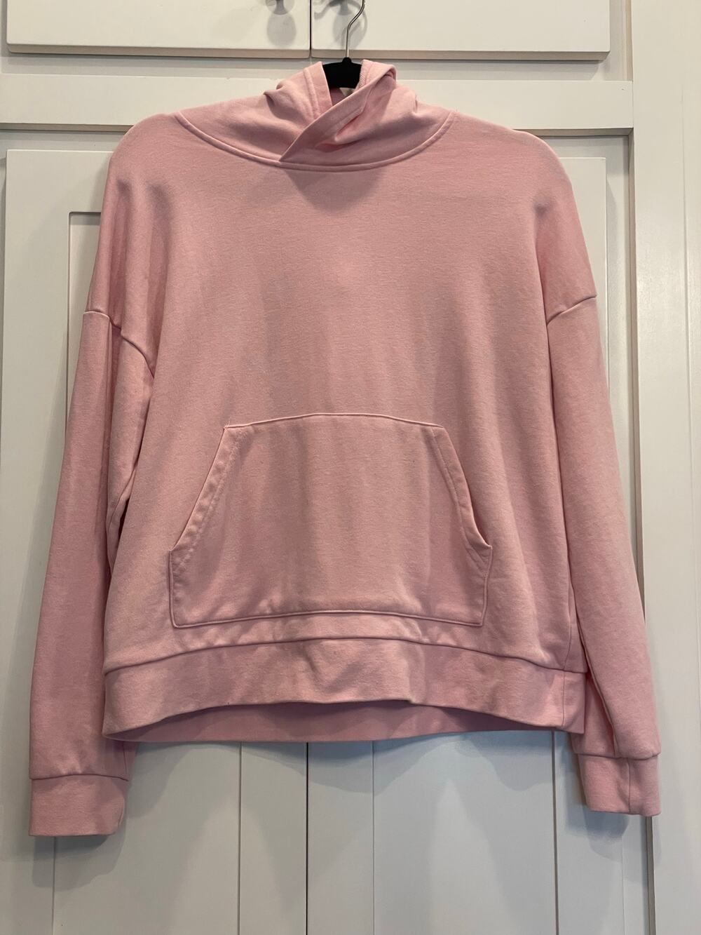 Forever 21 pink hoodie Med